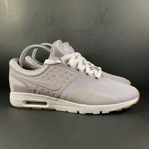Nike Air Max Zero Women’s size 9